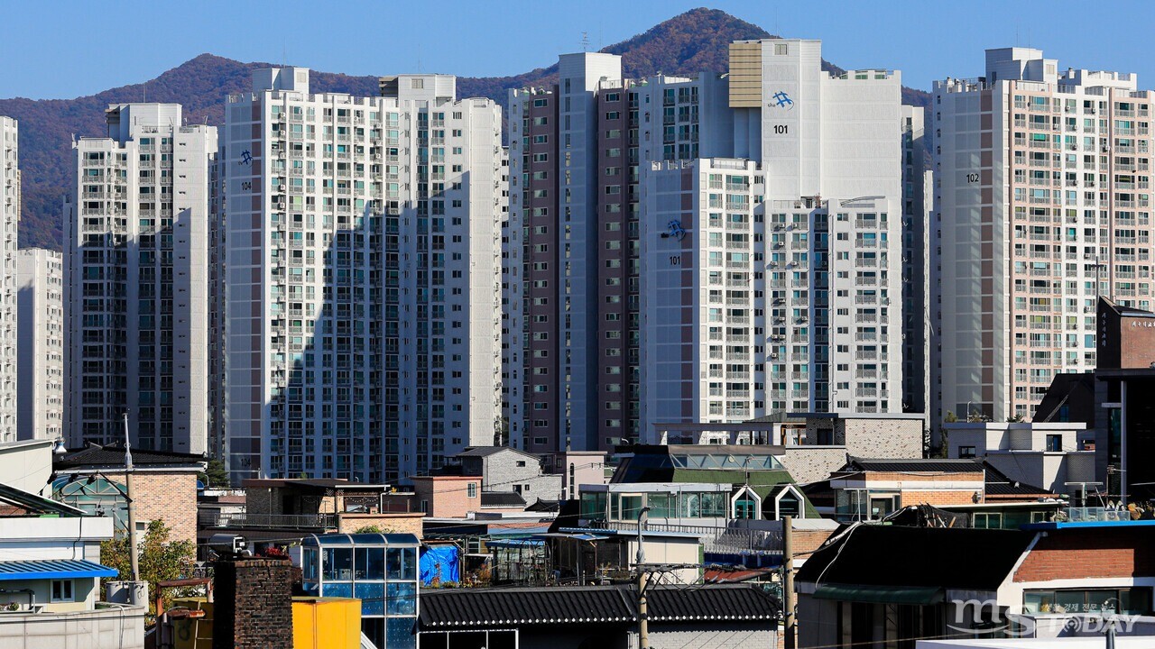 춘천에서 연이은 신축 아파트 공급이 이어지면서 인근 단지까지 시세의 영향을 받고 있다. (사진=MS투데이 DB)