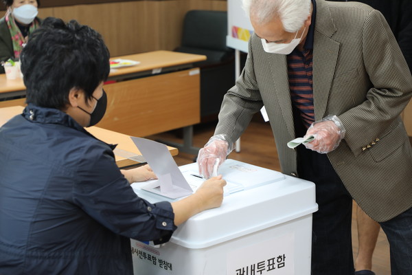 제21대 국회의원 선거 투표율은 66.2%를 기록했다. 사진/이정욱 기자