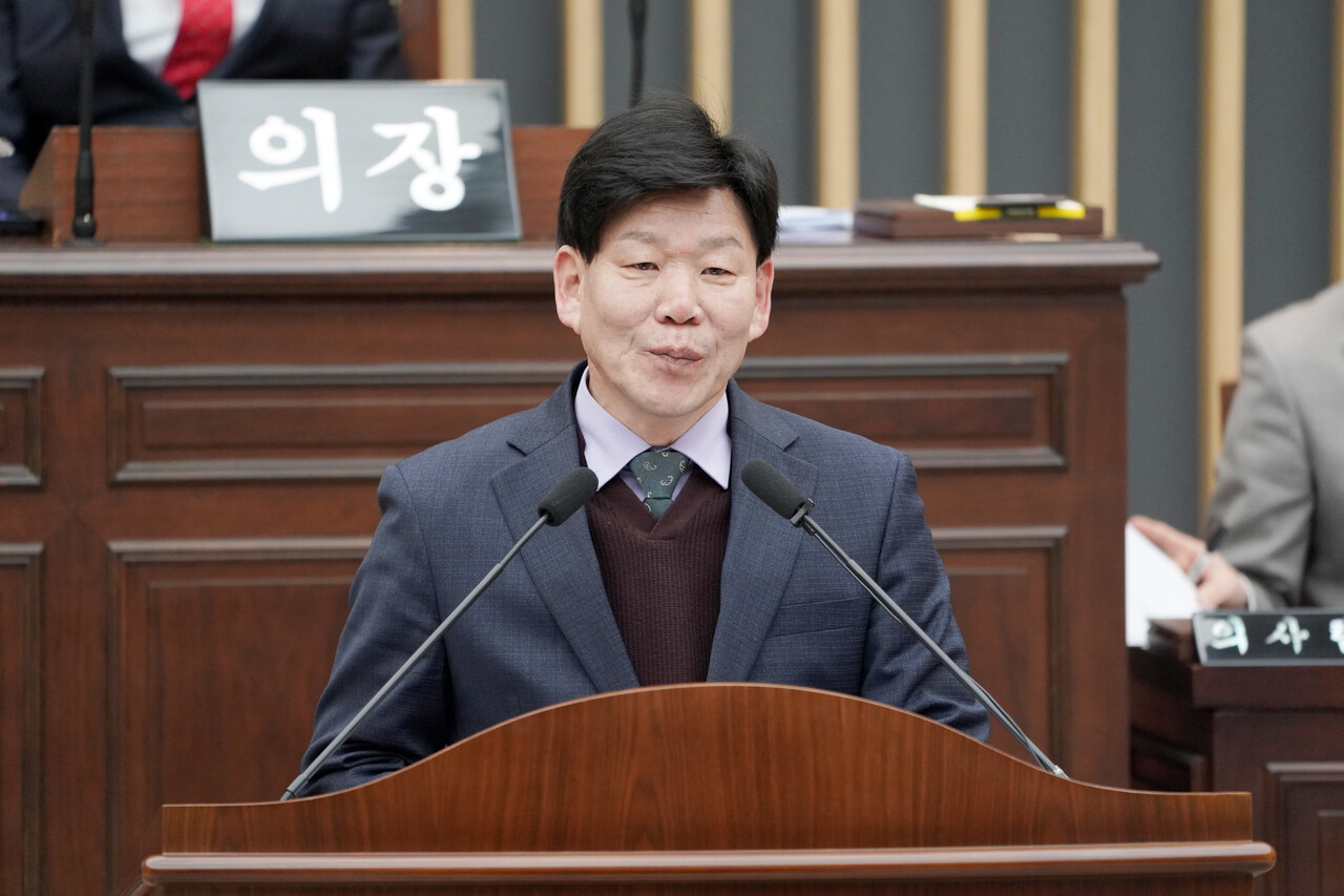 2024 혁신리더대상 의정부문 대상을 수상한 김용갑 춘천시의회 의원 (사진=춘천시의회)